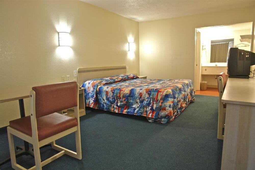 Econo Lodge Paducah West I-24 Camera foto